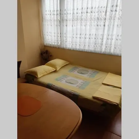 Appartement самостоятелен на брега на морето Obzor