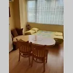 самостоятелен на брега на морето Apartament *