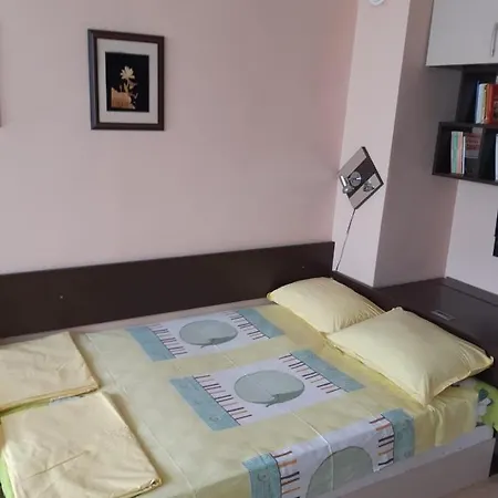Apartment самостоятелен на брега на морето Obzor